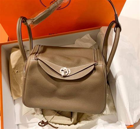 hermes lindy etoupe ขาย|Hermes lindy bag.